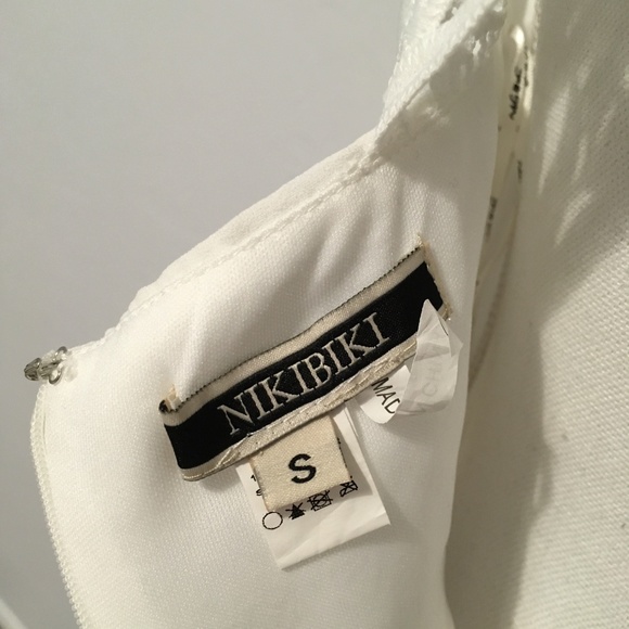 NWOT Stunning White Lace Dress - Picture 7 of 8